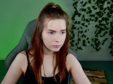 aliceinredsquar