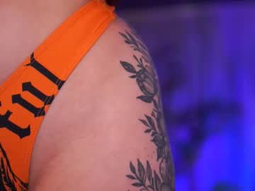 hotbustybabex