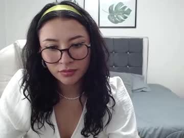 nicolee 8